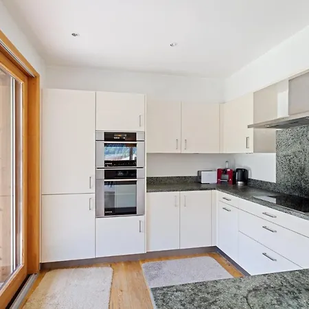 Soleil By Mrs Miggins 샘페리