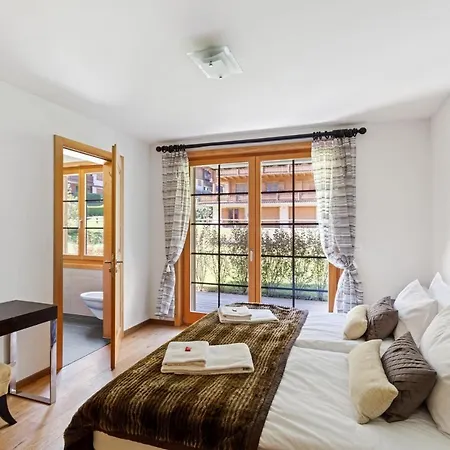 Soleil By Mrs Miggins * 샘페리